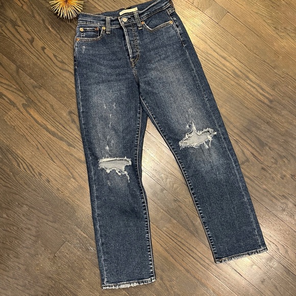 LEVI’S WEDGIE STRAIGHT FIT WOMEN'S JEANS SIZE 26 - Picture 2 of 9